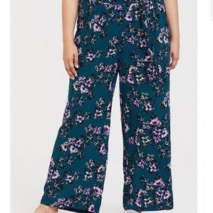 Torrid wide leg linen pants size 3